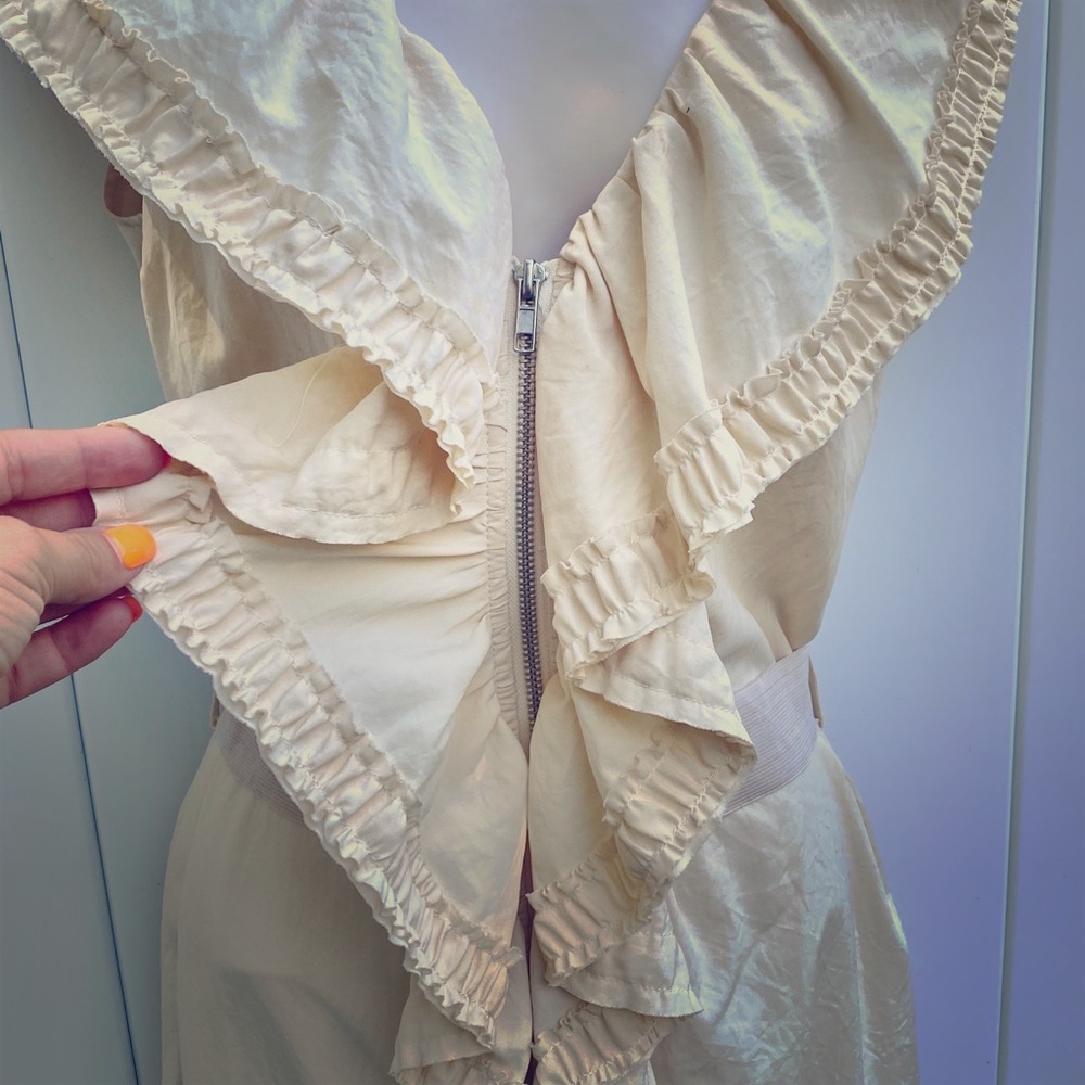 Lu LuVia White Ruffled Dress with Zip